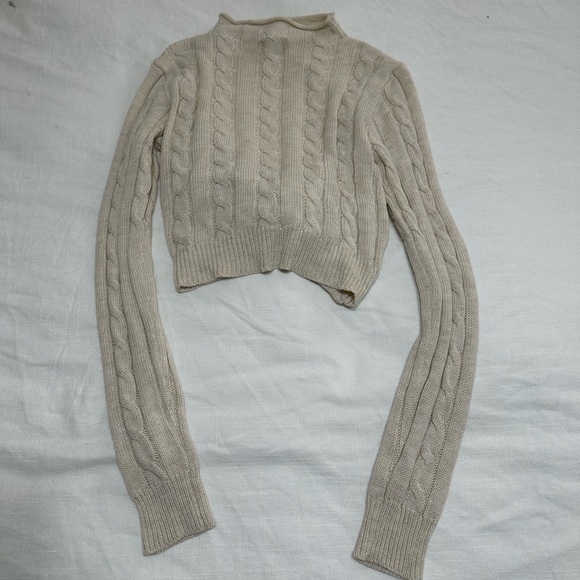 Sweater - Picture 2 of 3